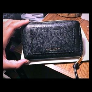 🌹✨BLACK Marc Jacobs Wallet✨🌹